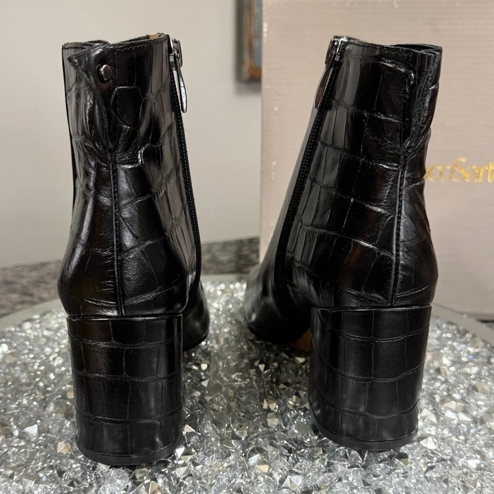 Franco Sarto Black Croc-Textured Leather Block Heel Ankle Boots NEW 8
